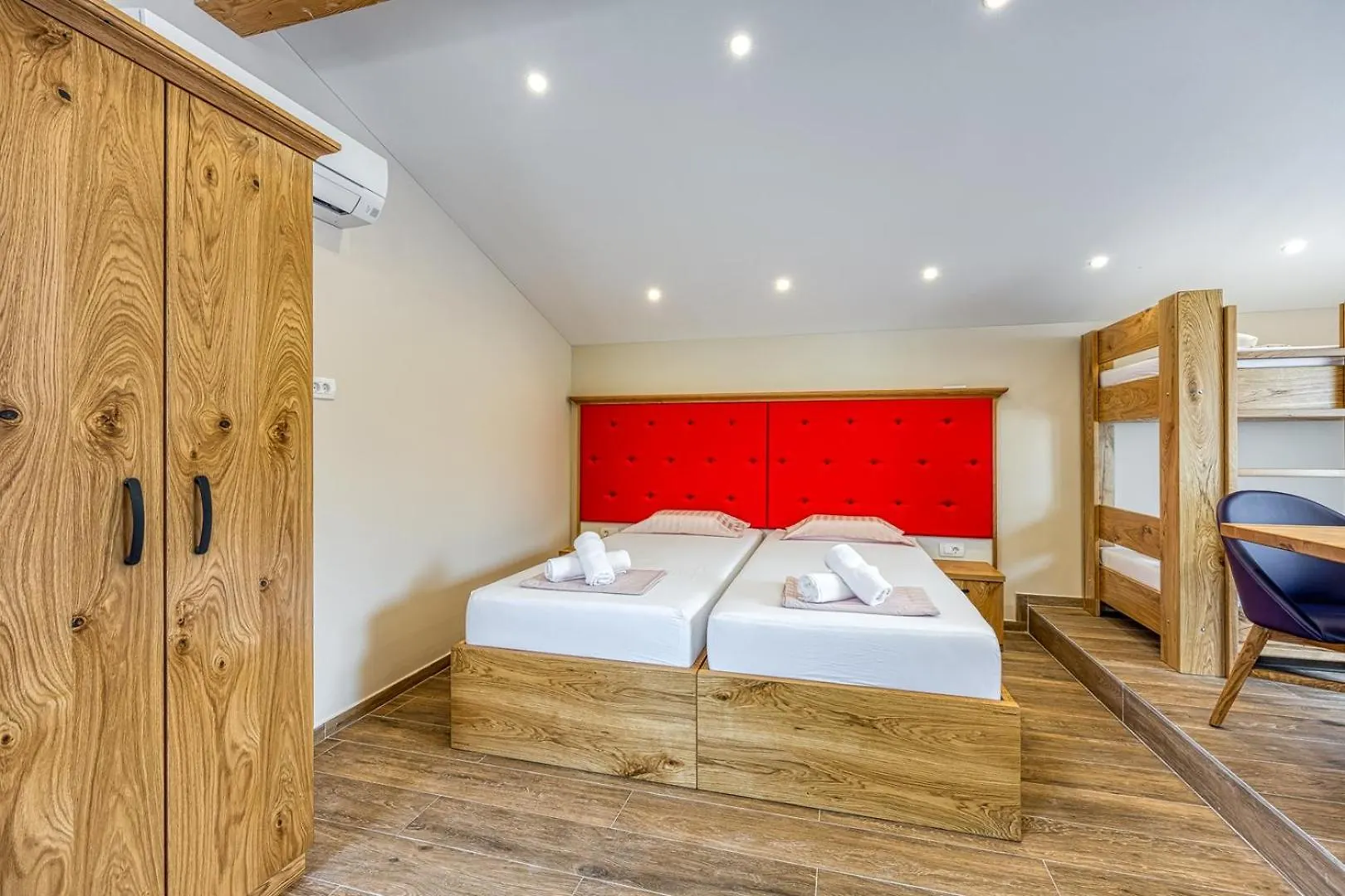 Guest house Viktor Katoro Hotel Umag