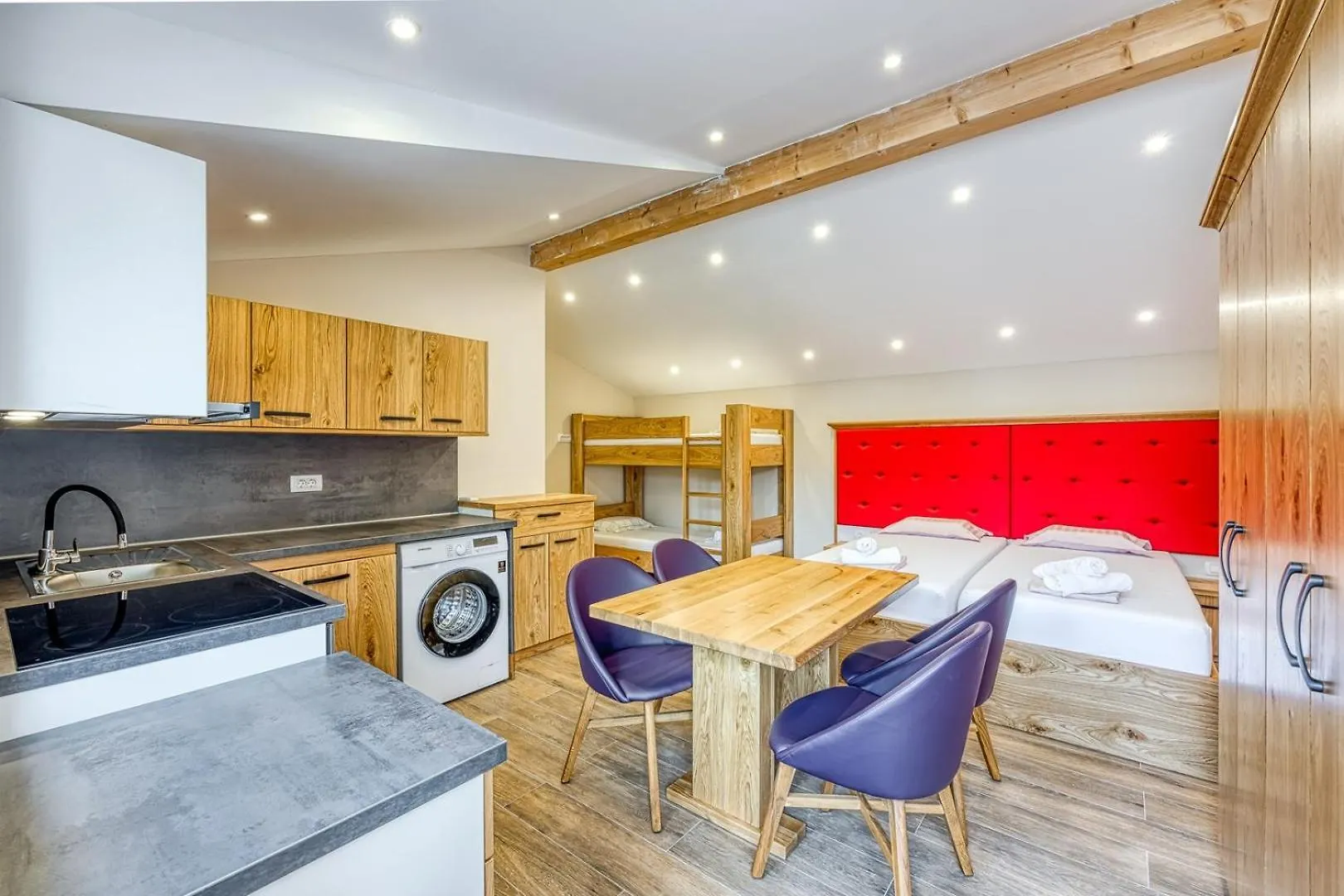 Viktor Katoro Hotel Umag 0*,  Croatia
